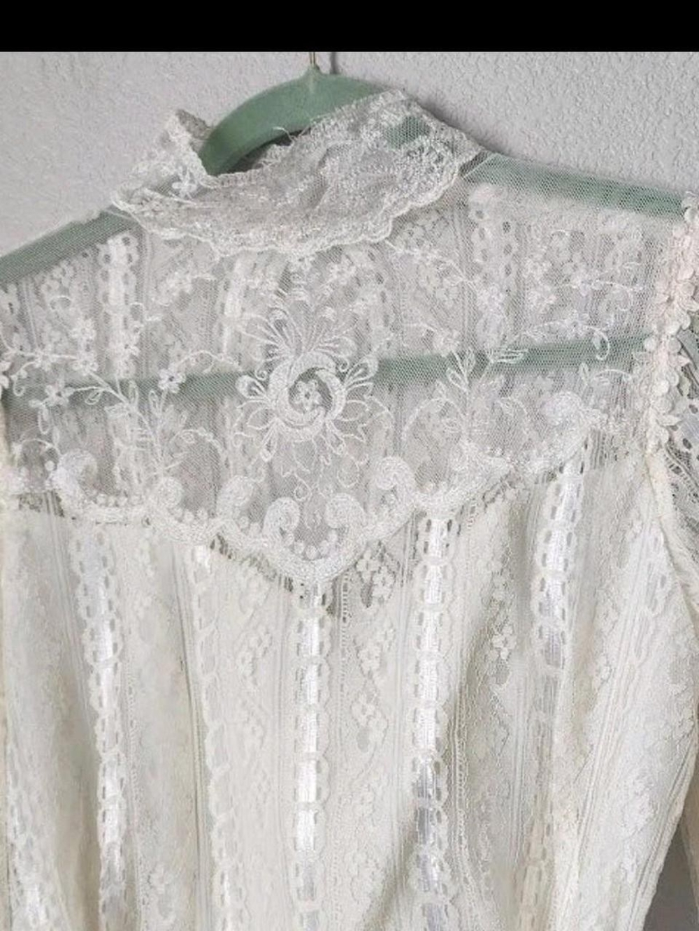 Vintage Style Lace Dress